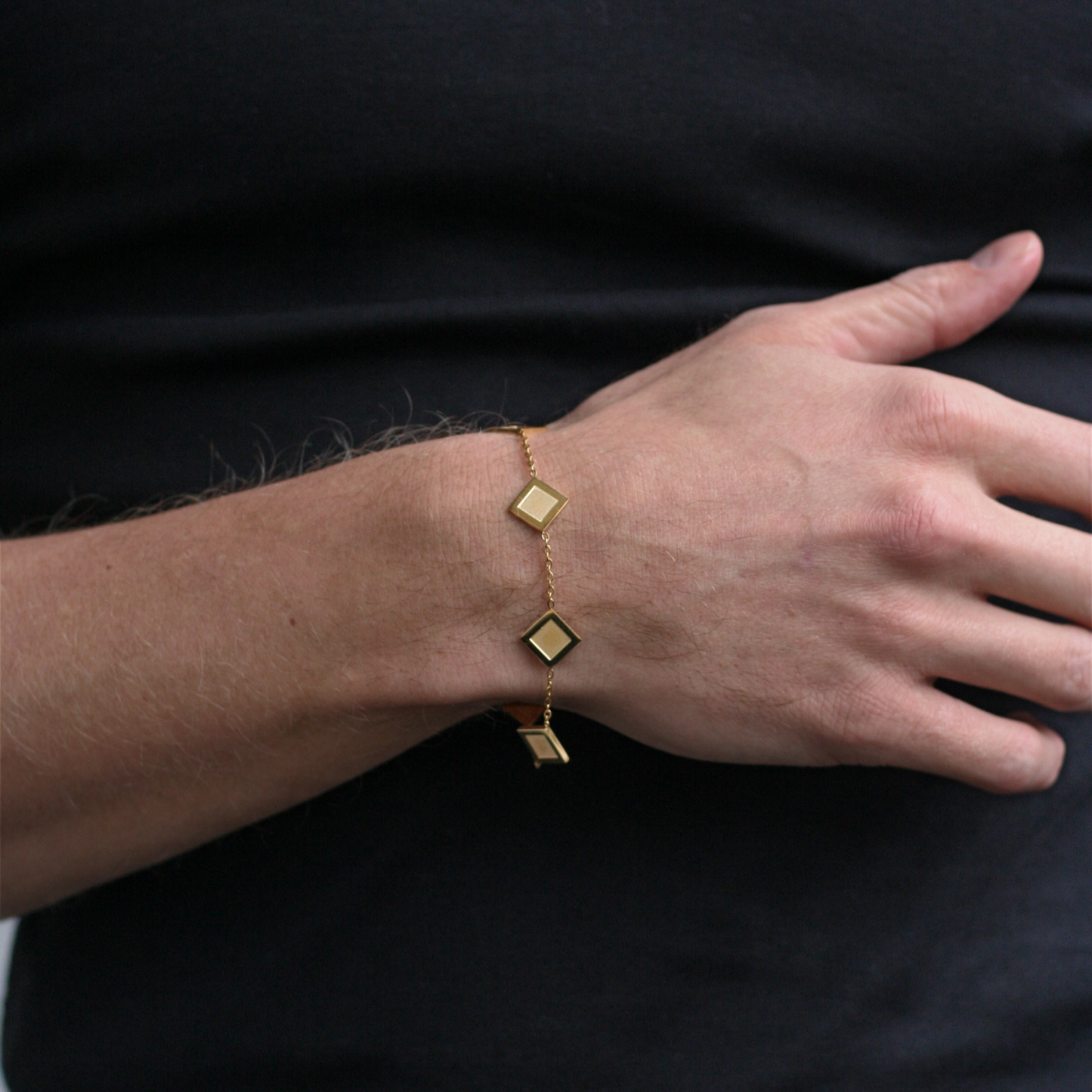 Capri Bracelet in Gold